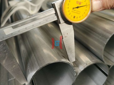 Aluminized steel pipe outer diameter measurement